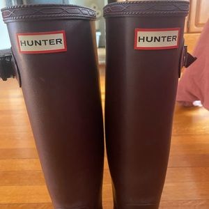 Purple women’s Hunter boots
